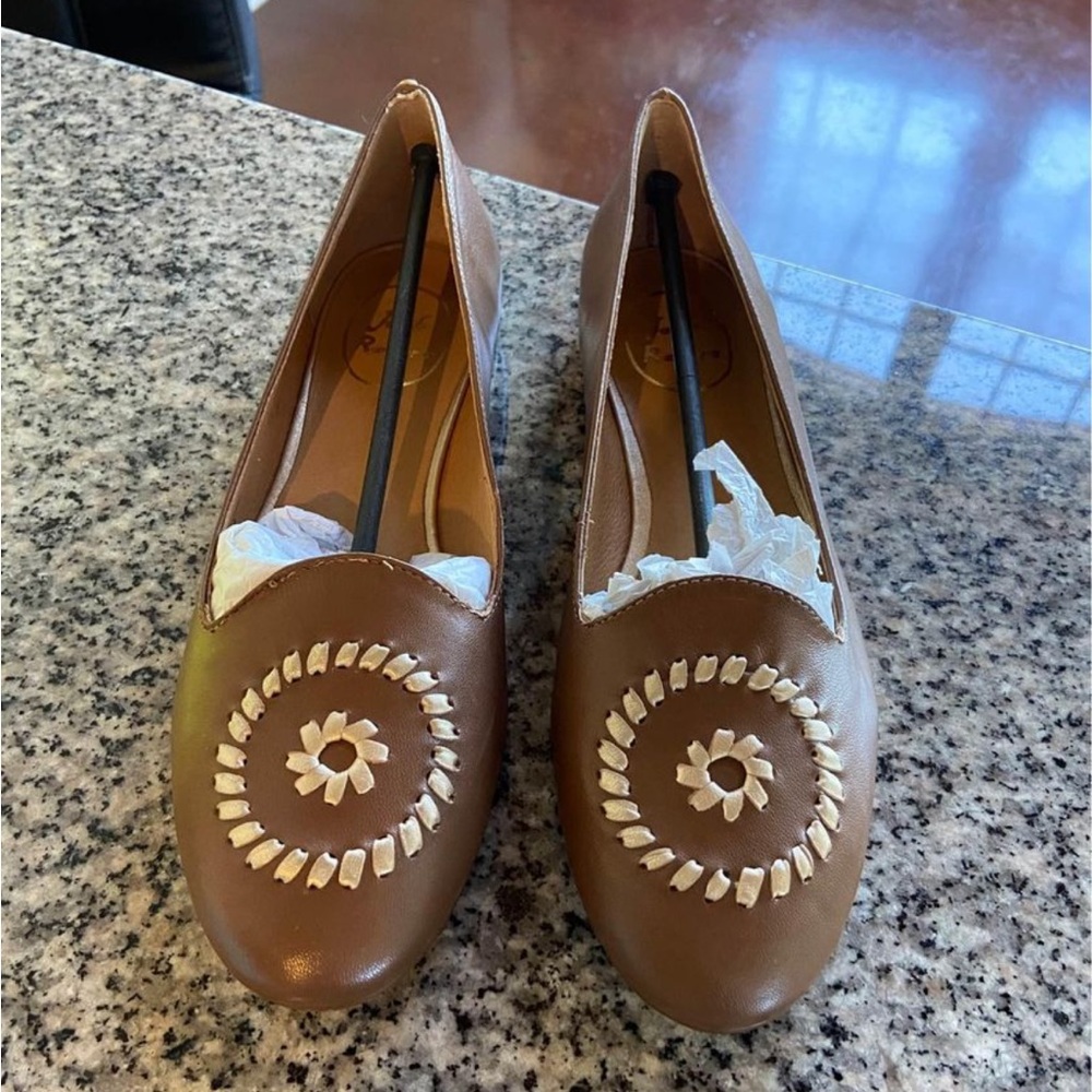 Jack Roger Rebecca Brown Flats